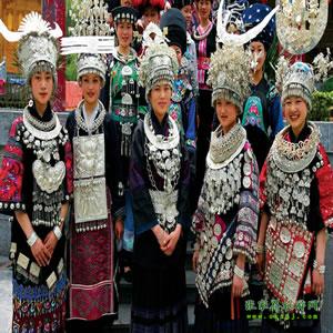 單獨(dú)成團(tuán)L線：（湘西風(fēng)情之旅）張家界、德夯大峽谷、鳳凰古城4天3晚獨(dú)立成團(tuán)游