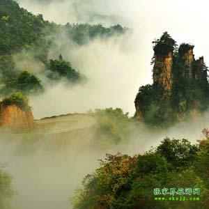 【喜樂拼團(tuán)線路】張家界、寶峰湖、天門山、天子山、猛洞河漂流三晚四日游